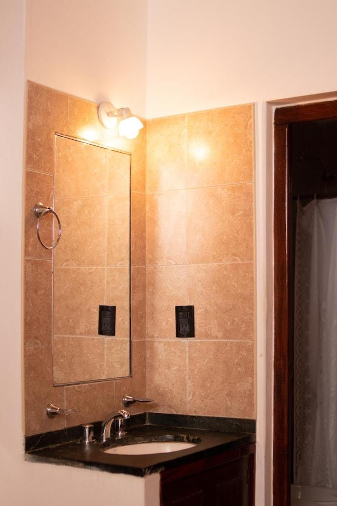 Donna Alda Hotel Σάλτα Εξωτερικό φωτογραφία